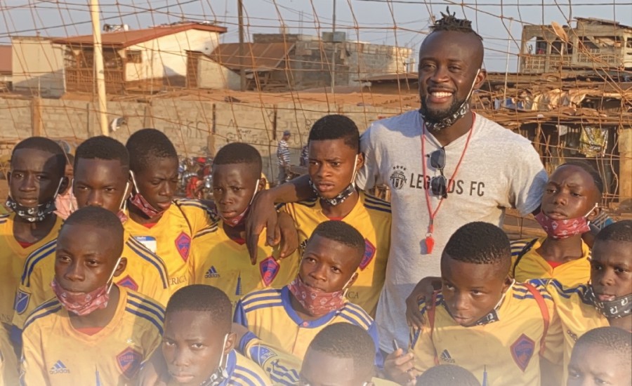 Special Montreal-area youth soccer clinic to benefit HeartShapedHands HEARTSHAPEDHANDS - A Kei Kamara Foundation